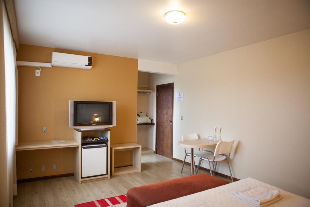 Hotel Palmeiras Laranjeiras do Sul Dış mekan fotoğraf